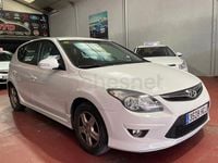 Usado Hyundai i30 Comfort 109 CV (80 kW) 2011 Blanco Berlina