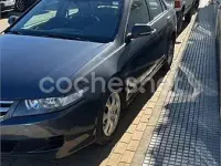 Usado Honda Accord Executive 140 CV (102 kW) 2007 Gris / plata Berlina