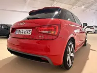 Usado Audi A1 Attraction 86 CV (63 kW) 2014 Rojo Utilitario