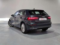 Usado Audi A3 Sportback Advanced 116 CV (85 kW) 2024 Gris Utilitario