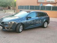 Usado Renault Mégane GrandTour 100 CV (73 kW) 2018 Gris / plata Familiar