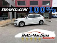 Usado Skoda Fabia Essence 80 CV (58 kW) 2025 Blanco Utilitario