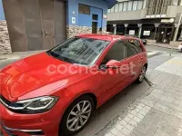 Usado VW Golf VII Sportline 115 CV (84 kW) 2018 Rojo Berlina
