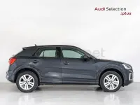 Usado Audi Q2 Advanced Plus 150 CV (110 kW) 2023 Gris / plata SUV