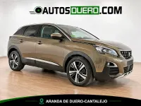 Usado Peugeot 3008 Allure 130 CV (95 kW) 2020 Marrón SUV