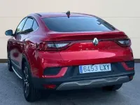 Usado Renault Arkana Zen 140 CV (102 kW) 2022 Rojo SUV