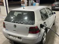 Usado VW Golf IV 110 CV (80 kW) 2000 Gris / plata Berlina