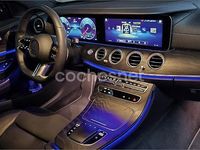 Usado Mercedes E220 194 CV (142 kW) 2022 Gris / plata Berlina