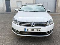 Usado VW Passat Highline 140 CV (102 kW) 2013 Blanco Familiar