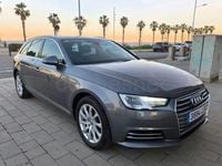 Usado Audi A4 Advanced Plus 150 CV (110 kW) 2018 Gris / plata Familiar