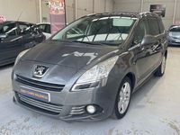 Usado Peugeot 5008 Allure 163 CV (119 kW) 2012 Gris / plata Monovolumen