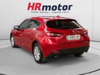 Begagnad Mazda 3 Style 150 HK (110 kW) 2016 Röd Sedan
