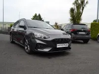 Usado Ford Focus ST-Line 125 CV (91 kW) 2019 Gris / plata Familiar