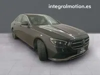 Usado Mercedes E300 320 CV (235 kW) 2021 Gris Berlina