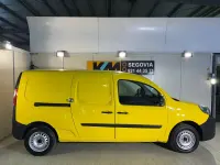 Begagnad Renault Kangoo 90 HK (66 kW) 2019 Gul Minibuss
