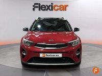 Usado Kia Stonic 120 CV (88 kW) 2018 Rojo SUV