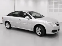 Usado Opel Vectra Elegance 140 CV (102 kW) 2007 Gris / plata Berlina