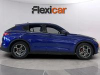 Usado Alfa Romeo Stelvio Sprint 190 CV (139 kW) 2022 Azul SUV