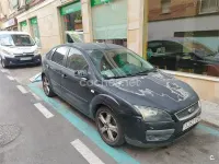 Usado Ford Focus Sport 115 CV (84 kW) 2006 Negro Berlina