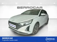 Usado Hyundai i20 79 CV (58 kW) 2026 Gris Utilitario
