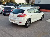 Usado Renault Mégane III Dynamique 115 CV (84 kW) 2013 Blanco Berlina