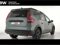 Usado Dacia Jogger Extreme 140 CV (102 kW) 2025 Verde Monovolumen