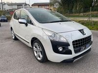 Usado Peugeot 3008 Style 150 CV (110 kW) 2012 Blanco Familiar