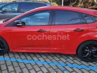 Usado Ford Focus ST-Line 125 CV (91 kW) 2017 Rojo Berlina