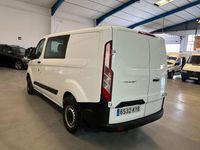 Usado Ford Transit Custom Trend 105 CV (77 kW) 2019 Blanco Familiar