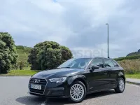 Usado Audi A3 150 CV (110 kW) 2018 Negro Berlina