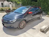 Usado Opel Astra Excellence 150 CV (110 kW) 2017 Negro Berlina