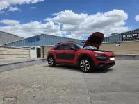 Usado Citroën C4 Feel 100 CV (73 kW) 2016 Rojo SUV