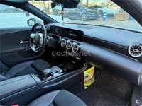 Usado Mercedes CLA180 Shooting Brake 136 CV (100 kW) 2019 Blanco Familiar