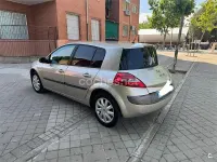 Usado Renault Mégane Business 105 CV (77 kW) 2008 Beige Berlina