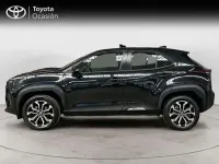 Usado Toyota Yaris Cross Active 116 CV (85 kW) 2022 Negro SUV
