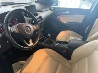 Usado Mercedes B200 156 CV (114 kW) 2015 Utilitario