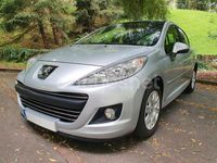 Usado Peugeot 207 Active 92 CV (67 kW) 2012 Gris / plata Berlina