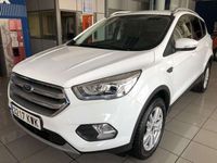 Usado Ford Kuga Trend+ 120 CV (88 kW) 2019 Blanco SUV