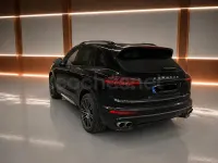 Usado Porsche Cayenne 385 CV (283 kW) 2017 Negro SUV