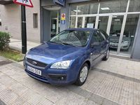Usado Ford Focus Trend 101 CV (74 kW) 2005 Azul Berlina