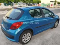 Usado Peugeot 207 90 CV (66 kW) 2007 Azul Berlina