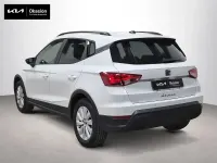 Usado Seat Arona Reference 95 CV (69 kW) 2023 Blanco SUV
