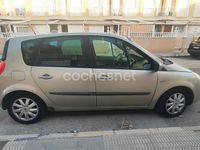 Usado Renault Scénic II Dynamique 105 CV (77 kW) 2007 Beige Monovolumen