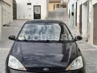 Usado Ford Focus Trend 100 CV (73 kW) 2003 Negro Berlina