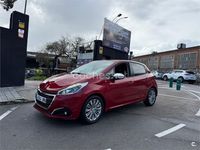 Usado Peugeot 208 Style 75 CV (55 kW) 2017 Granate Utilitario