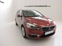 Usado BMW 218 Comfort Edition 150 CV (110 kW) 2016 Rojo Familiar