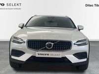 usado Volvo V60 CC B4 Core Awd Aut.