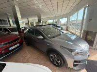 Usado Kia XCeed 136 CV (100 kW) 2021 Gris SUV
