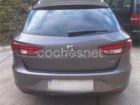 Usado Seat Leon ST CONNECT 110 CV (80 kW) 2017 Gris / plata Familiar