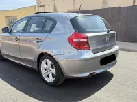 Usado BMW 118 143 CV (105 kW) 2011 Gris / plata Utilitario